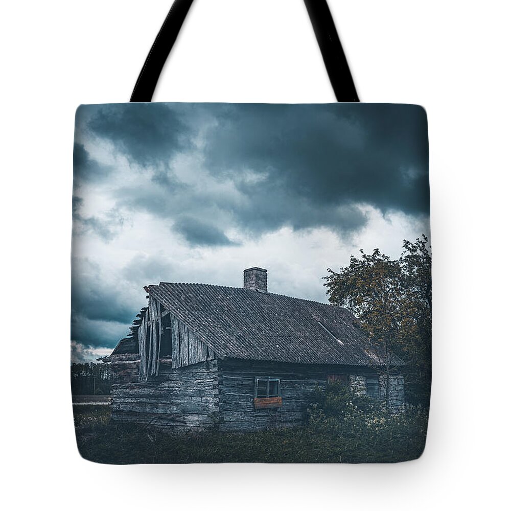Drama Tote Bag featuring the photograph Back in Time by Philippe Sainte-Laudy