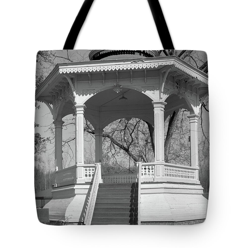 Bandstand Tote Bag featuring the photograph Bandstand, Macon, 985 by John Simmons