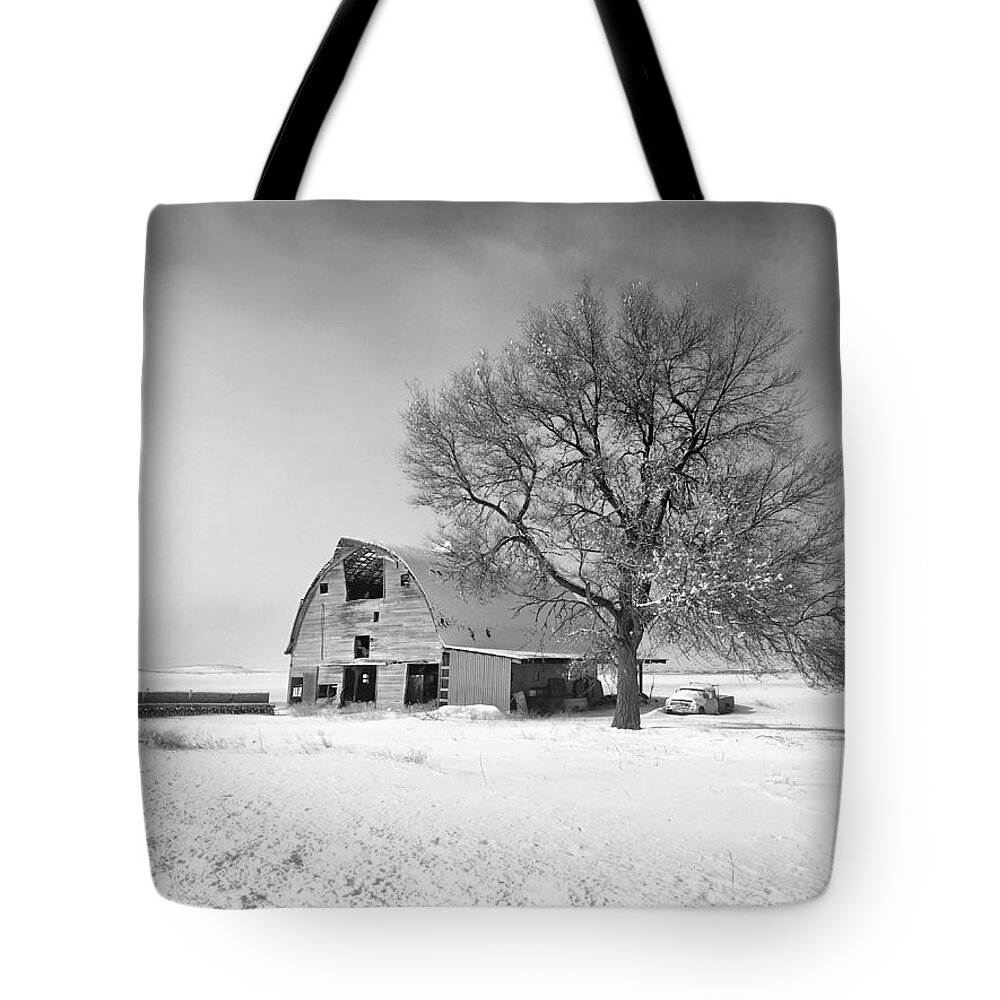 Black And White Tote Bag featuring the photograph Winter on the Farm BW by Jerry Abbott