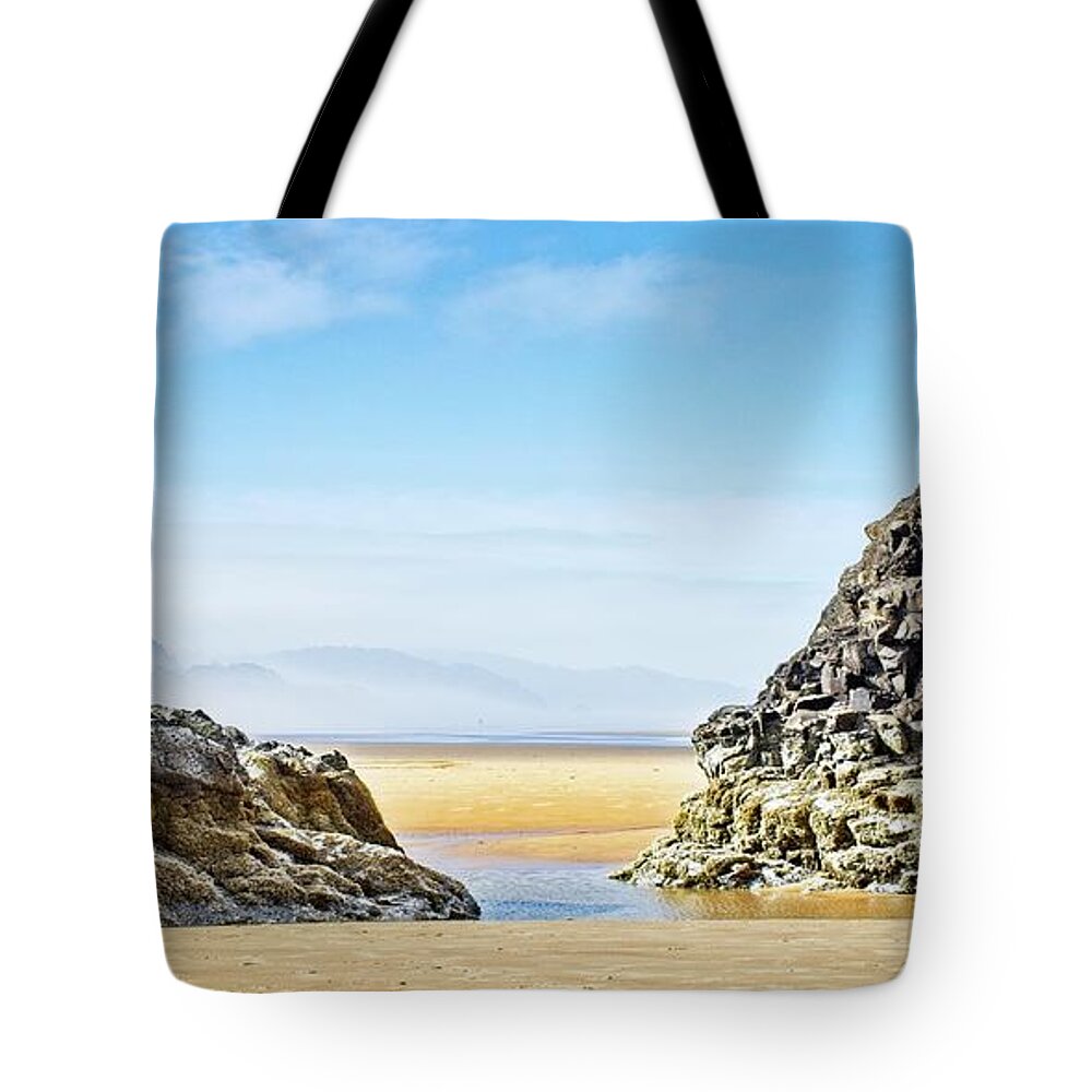 Aqua Tote Bag featuring the photograph Beach Gateway by Loren Gilbert