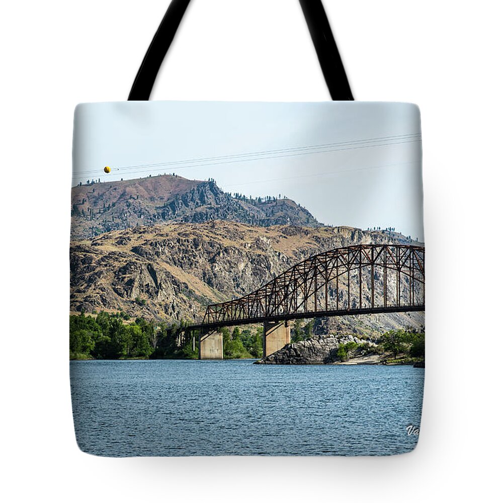 Beebe Bridges Over The Columbia Tote Bag featuring the photograph Beebe Bridges over the Columbia by Tom Cochran