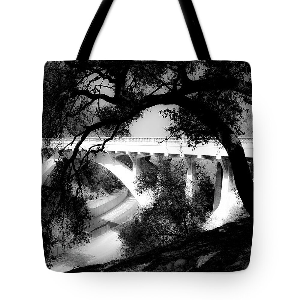 Monochromatic Tote Bag featuring the photograph Bridge to God by Eyes Of CC