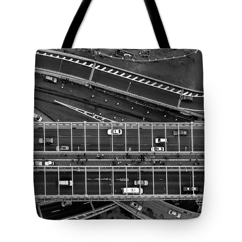 Brooklyn Bridge Tote Bag featuring the photograph Brooklyn Bridge Vertical Aerial View by David Oppenheimer