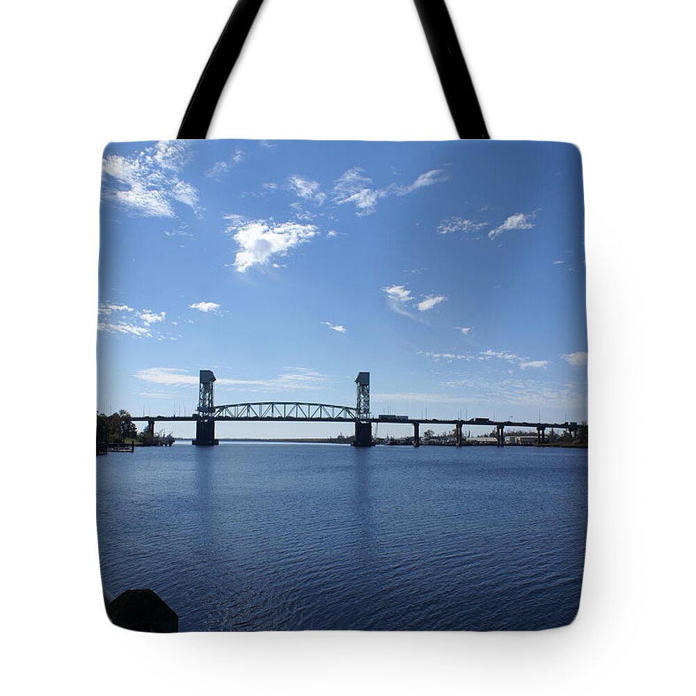 Wilmington Tote Bag featuring the photograph Cape Fear Memorial Bridge by Heather E Harman