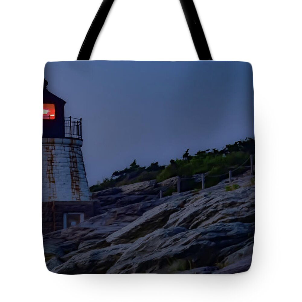 Castle Hill Lighthouse Tote Bag featuring the photograph Castle Hill Lighthouse on the rocks by Christina McGoran