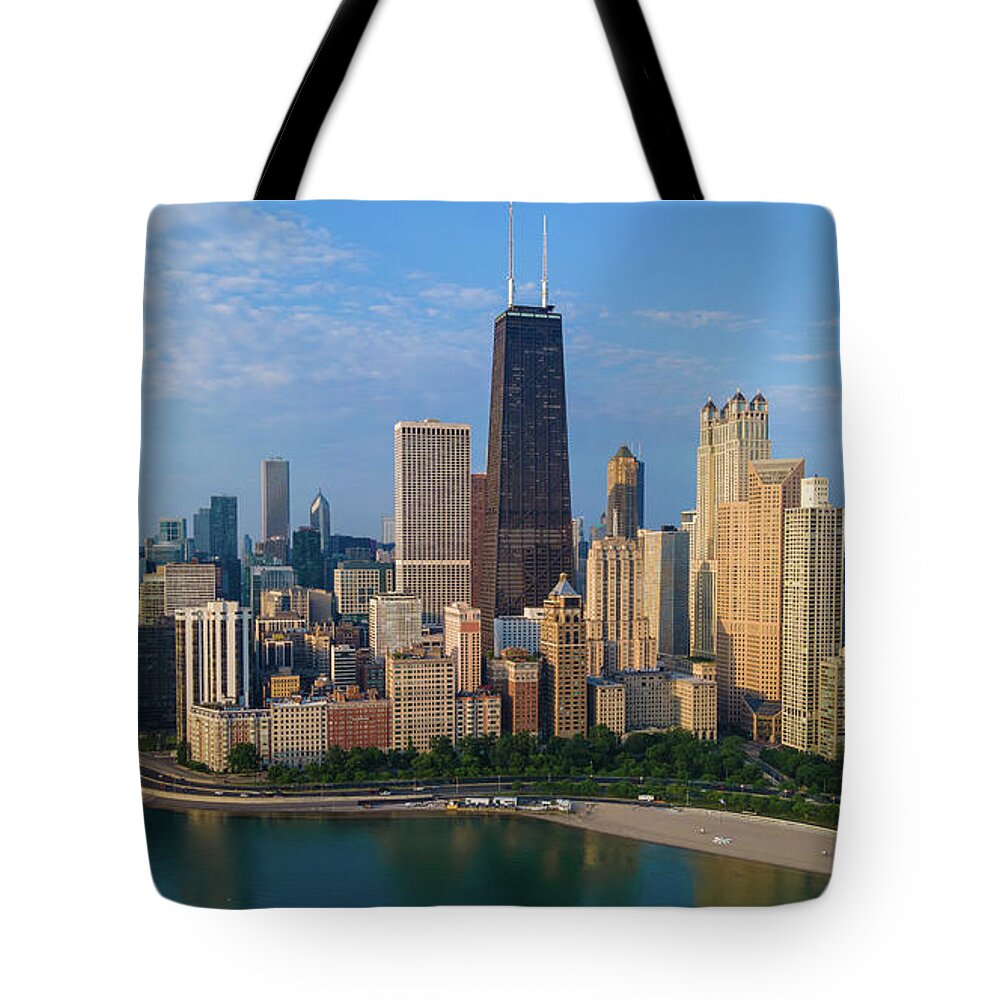 Chicago Tote Bag featuring the photograph Chicago Gold Coast by Bobby K