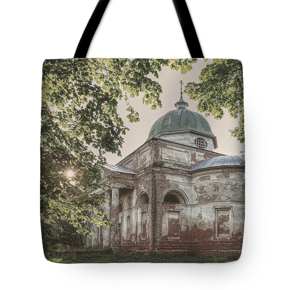 Ruined Tote Bag featuring the photograph Church of The Trinity by Andrii Maykovskyi