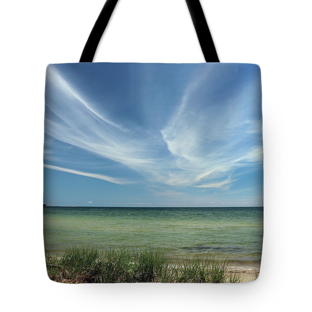 Cirrus Clouds Tote Bag featuring the photograph Cirrus Clouds Over Lake Michigan by David T Wilkinson