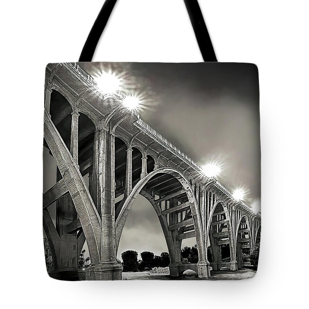 Historic Tote Bag featuring the photograph Colorado Street Bridge, Pasadena, California by Don Schimmel
