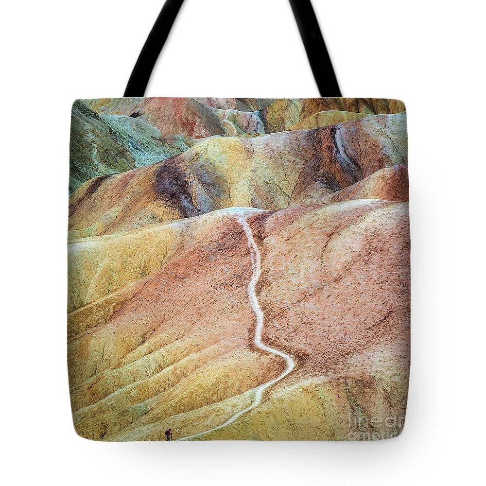 Death Valley Tote Bag featuring the photograph Colorful hike by Izet Kapetanovic