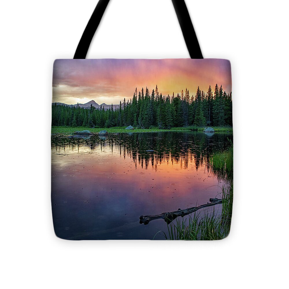 Red Rock Lake Tote Bag featuring the photograph Colors of Summer by Darlene Bushue