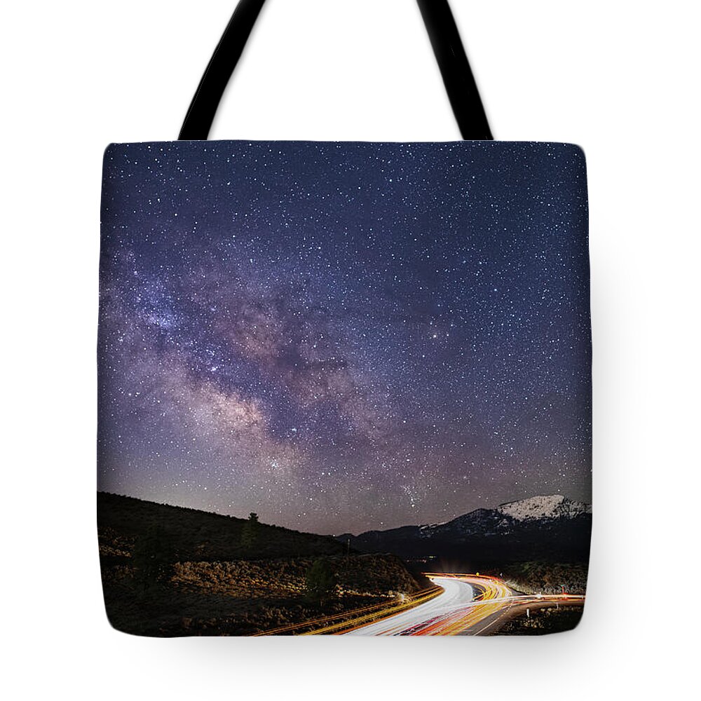 Car Tote Bag featuring the photograph Commute to the Core by Mike Lee