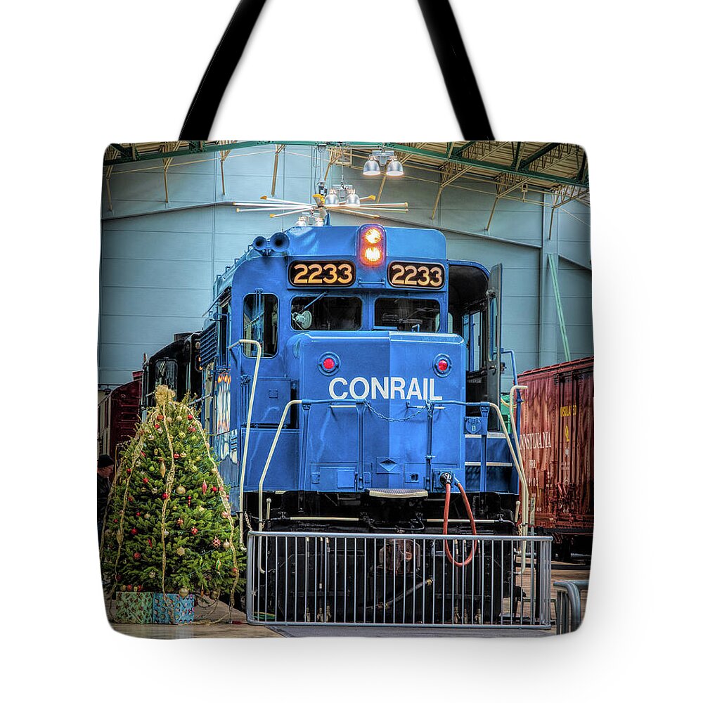 Train Tote Bag featuring the photograph Conrail Diesel Locomotive 2233 by Kristia Adams