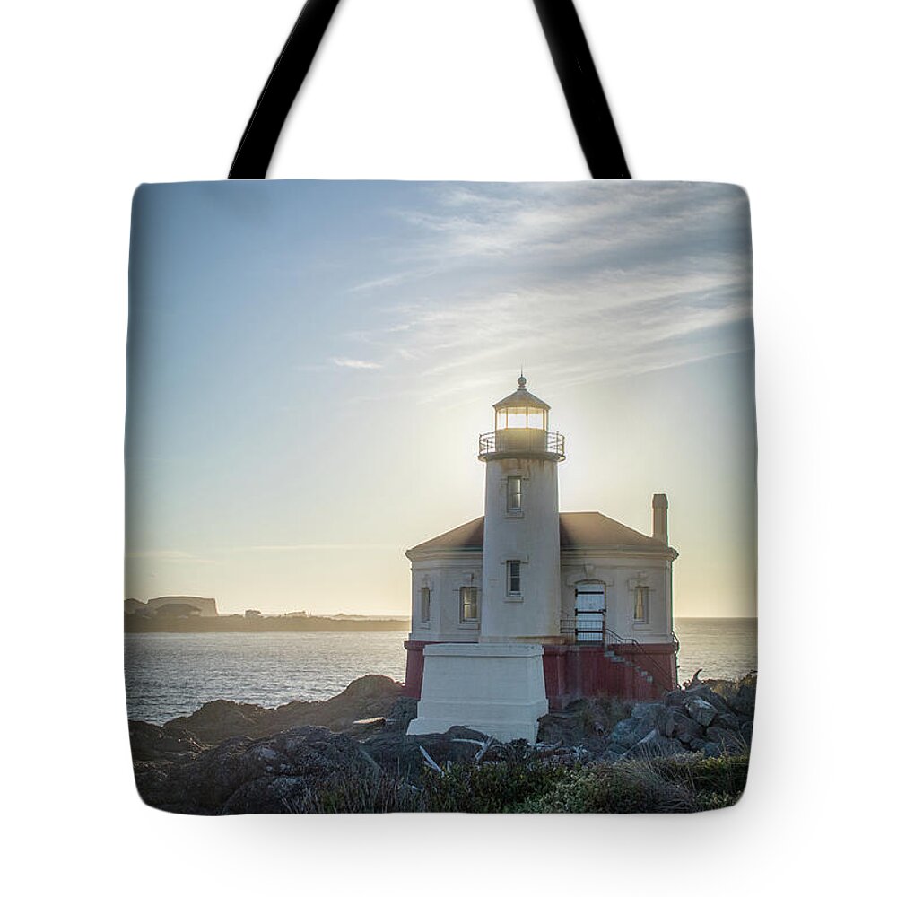 2018 Tote Bag featuring the photograph Coquille River Lighthouse, OR by Gerri Bigler