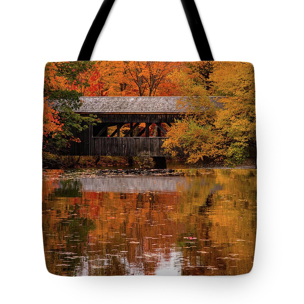 Sturbridge Massachusetts Tote Bag featuring the photograph Covered bridge at Sturbridge Village by Jeff Folger