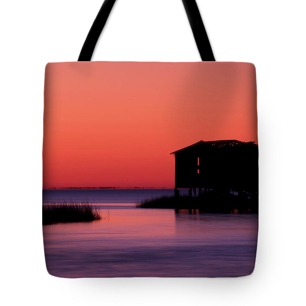 Atlantic Coast Tote Bag featuring the photograph Day's End by Melissa Southern