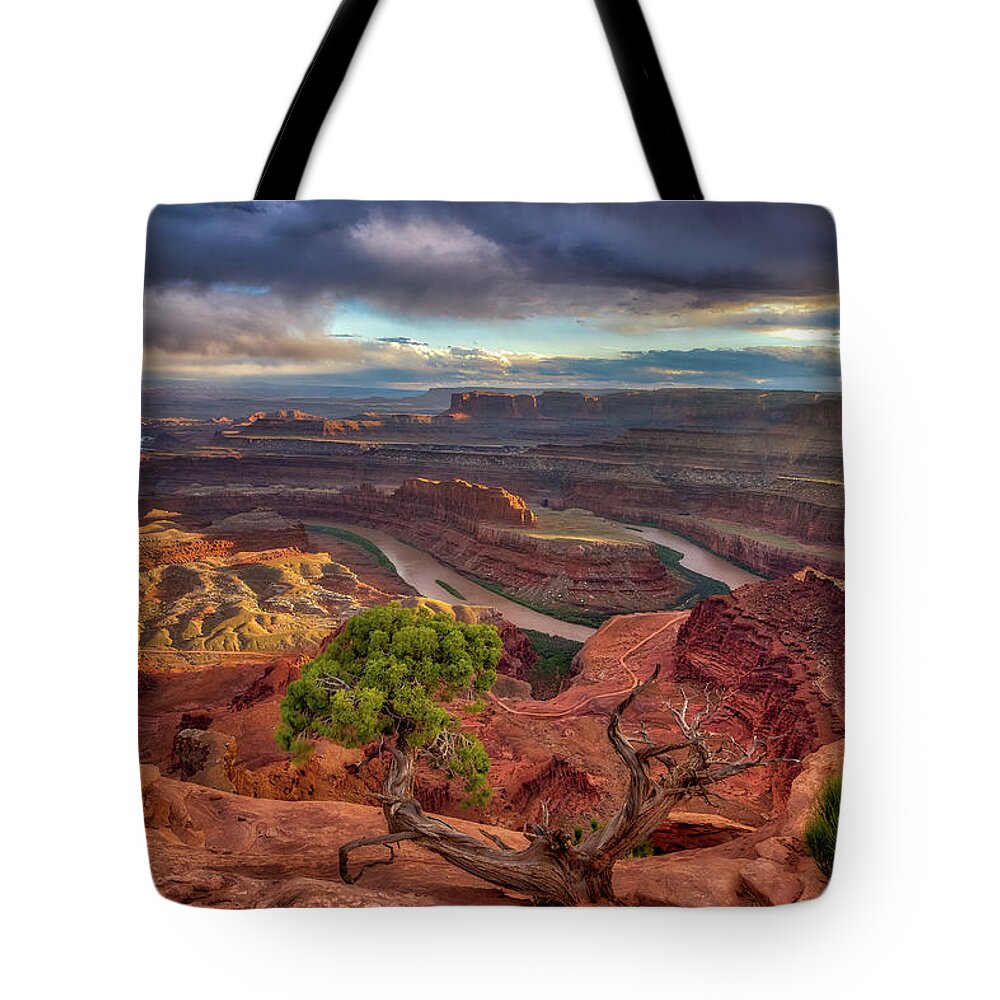 Deadhorse Tote Bag featuring the photograph Dead Horse Sunset by Chuck Rasco Photography