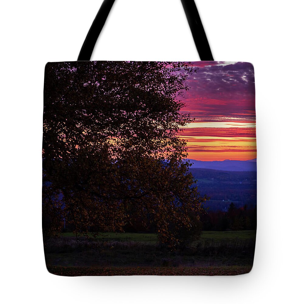 Fall Tote Bag featuring the photograph Fall Sunset From Sentinel Rock State Park - Westmore, Vermont by John Rowe