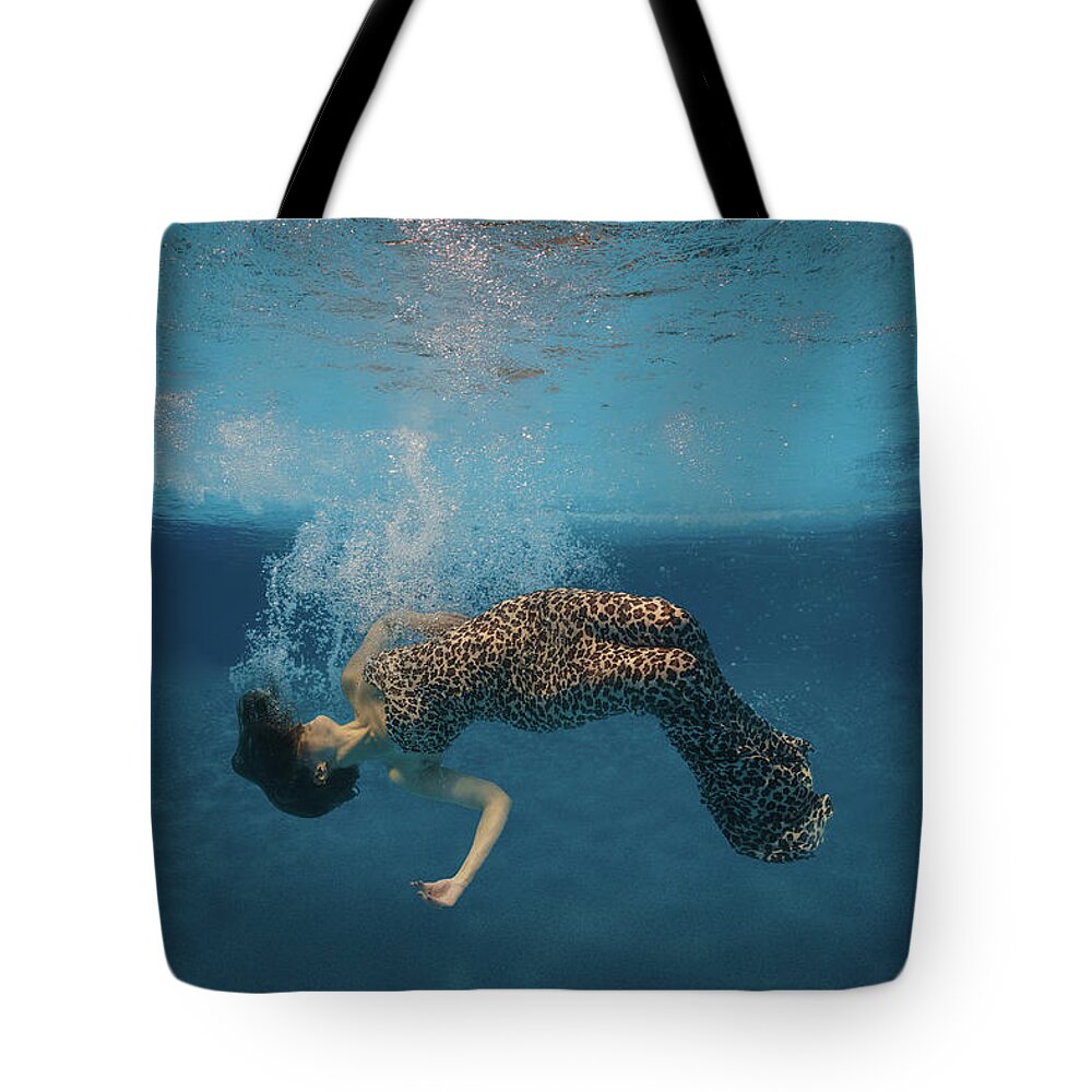 Fallen Tote Bag featuring the photograph Falling - III by Mark Rogers