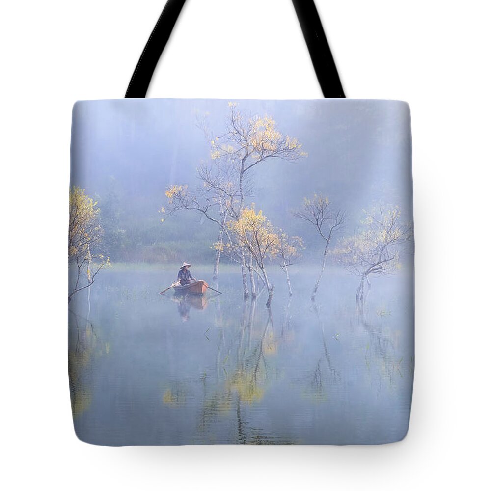 Awesome Tote Bag featuring the photograph Fantasy by Khanh Bui Phu