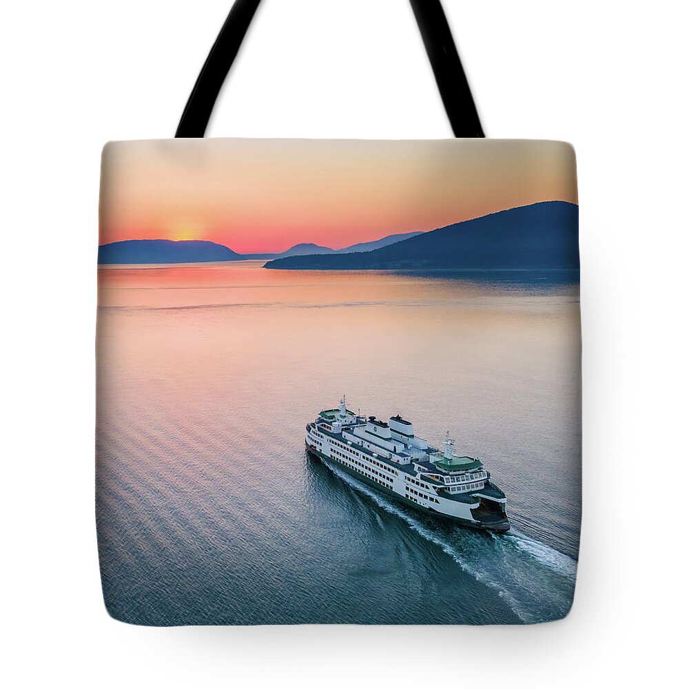 Sunset Tote Bag featuring the photograph Ferry Sunset2 Vertical by Michael Rauwolf