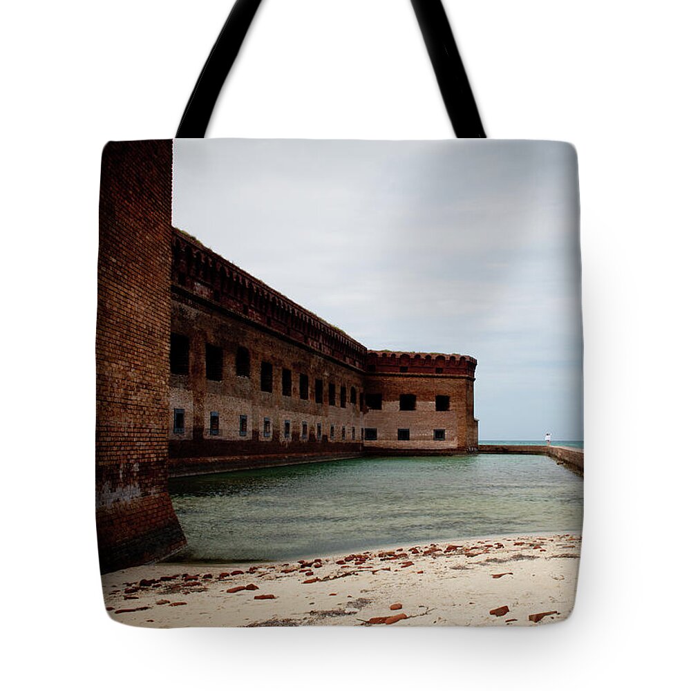 Dry Tortugas Tote Bag featuring the photograph Fort Jefferson, Dry Tortugas by Rich S