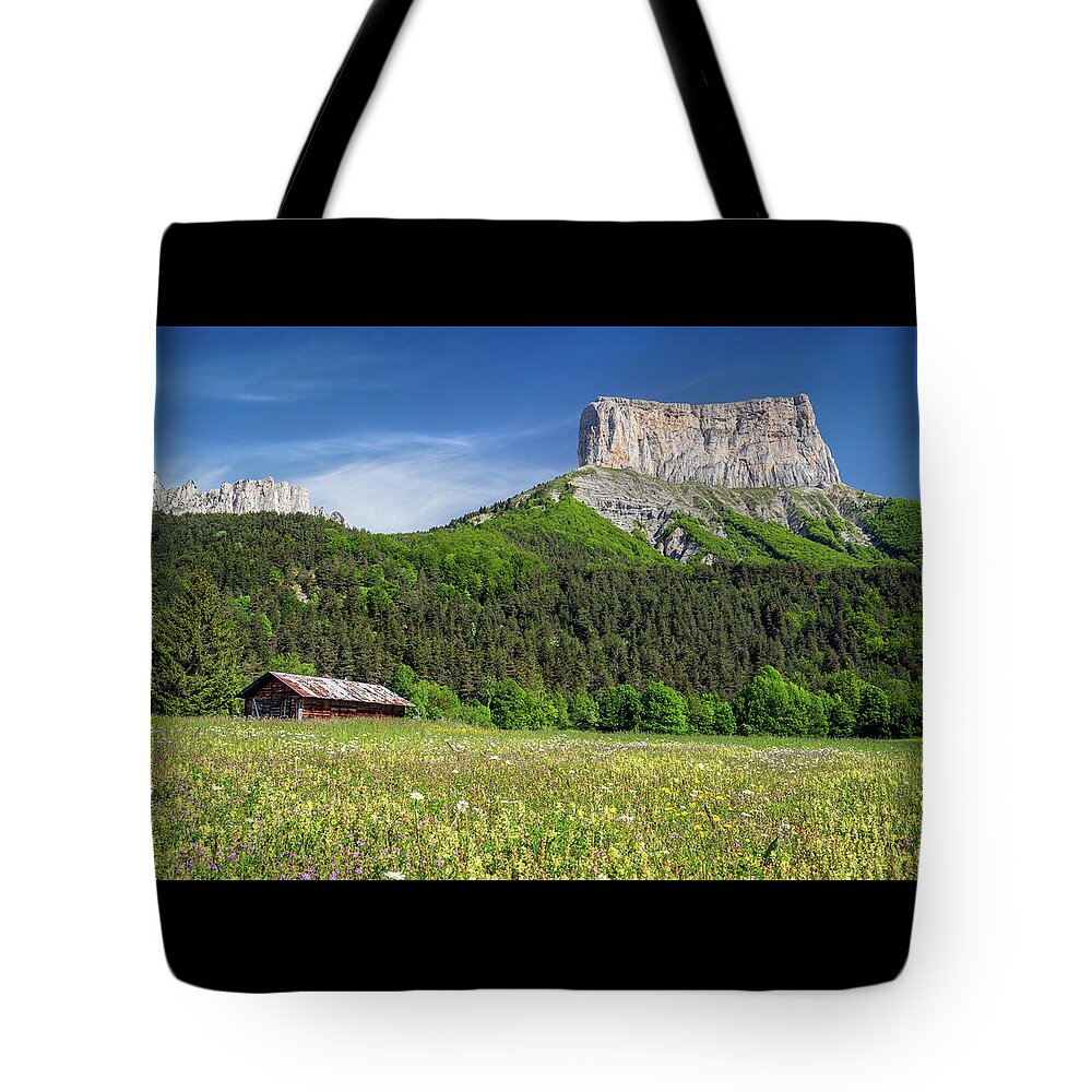 Wild Tote Bag featuring the photograph France - the Mont Aiguille in Trieves by Olivier Parent