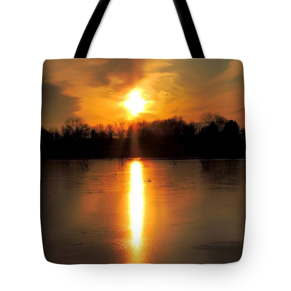 Sunset Tote Bag featuring the photograph Frost Fire by Tami Quigley