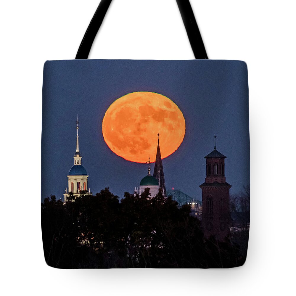 Moon Tote Bag featuring the photograph Full Moon over Cambridge by Ken Stampfer