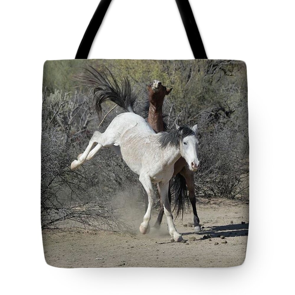 Salt River Wild Horses Tote Bag featuring the digital art Get Back by Tammy Keyes