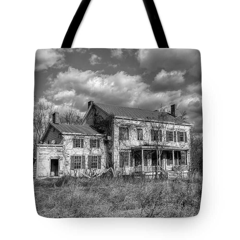 Voorhees Farm Tote Bag featuring the photograph Ghost House by David Letts