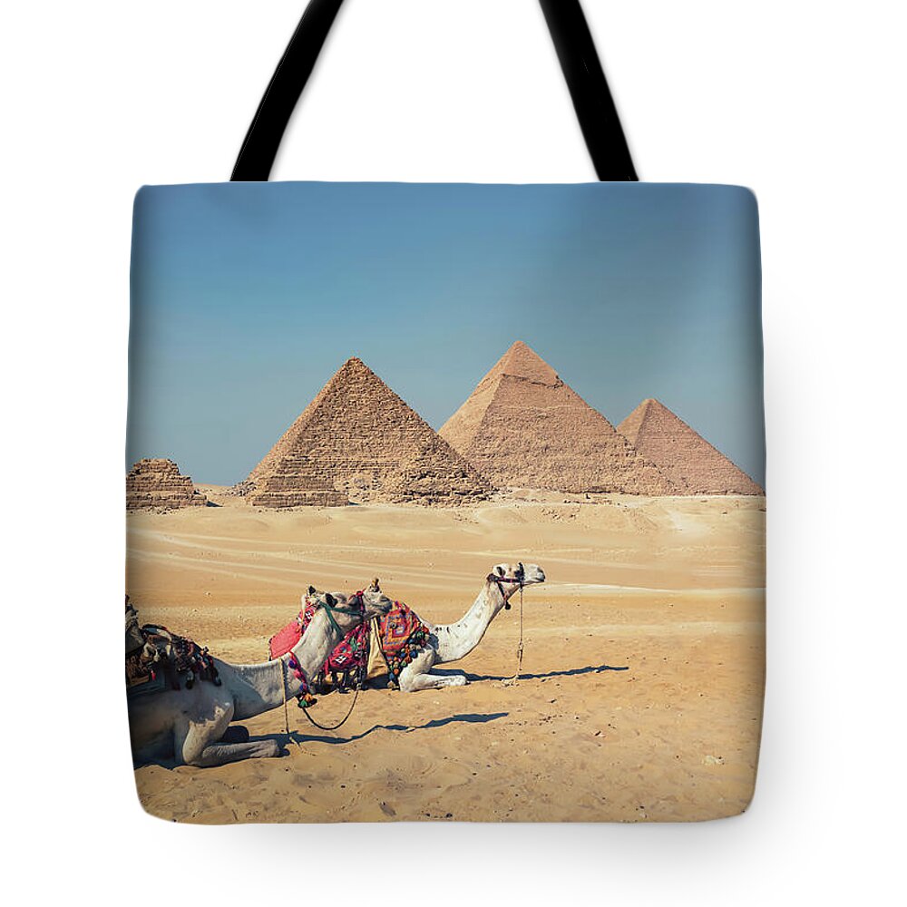 Bedouin Photos Tote Bags