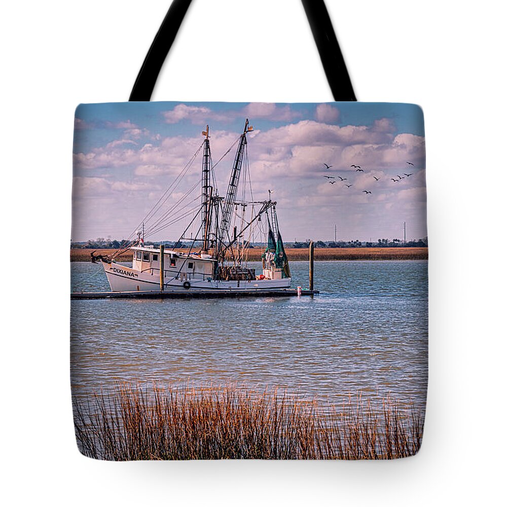  Tote Bag featuring the photograph Golden Isles Marine PhotoArt by DB Hayes