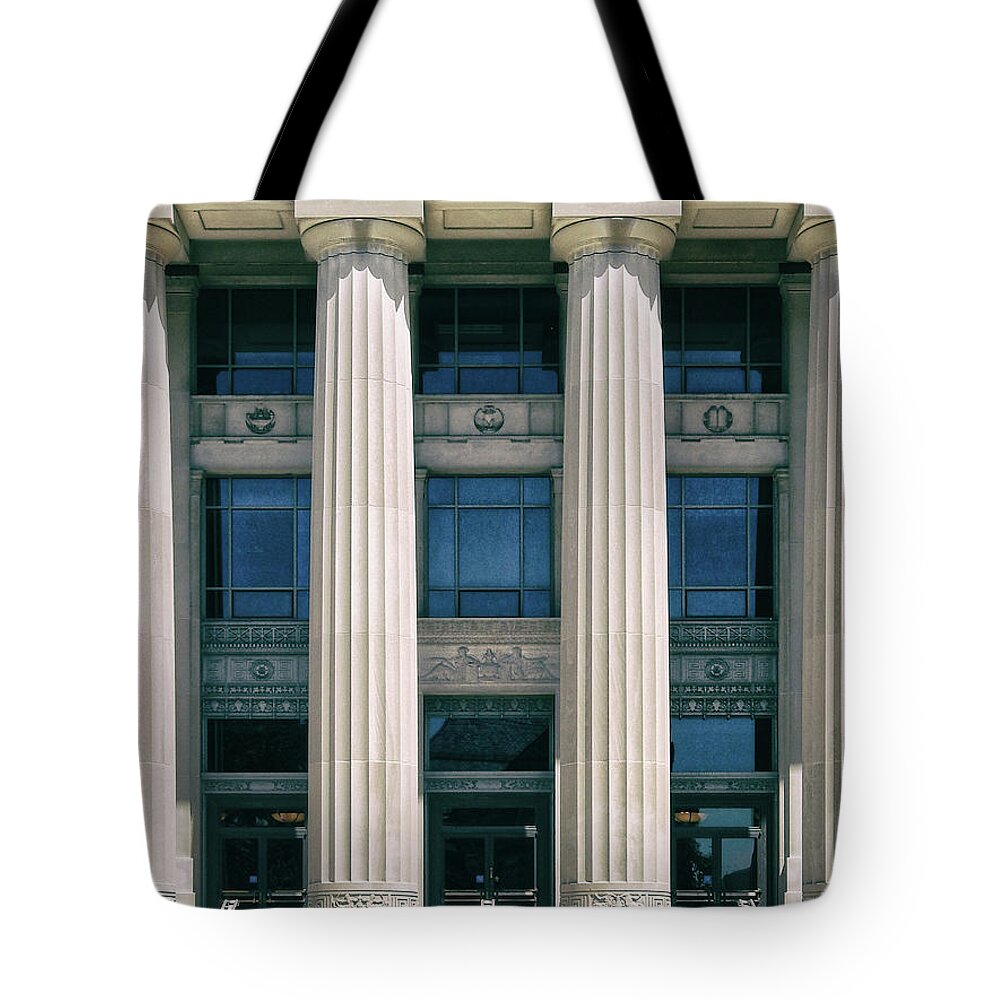 Structure Tote Bag featuring the photograph Gothic Architecture by Phil Perkins