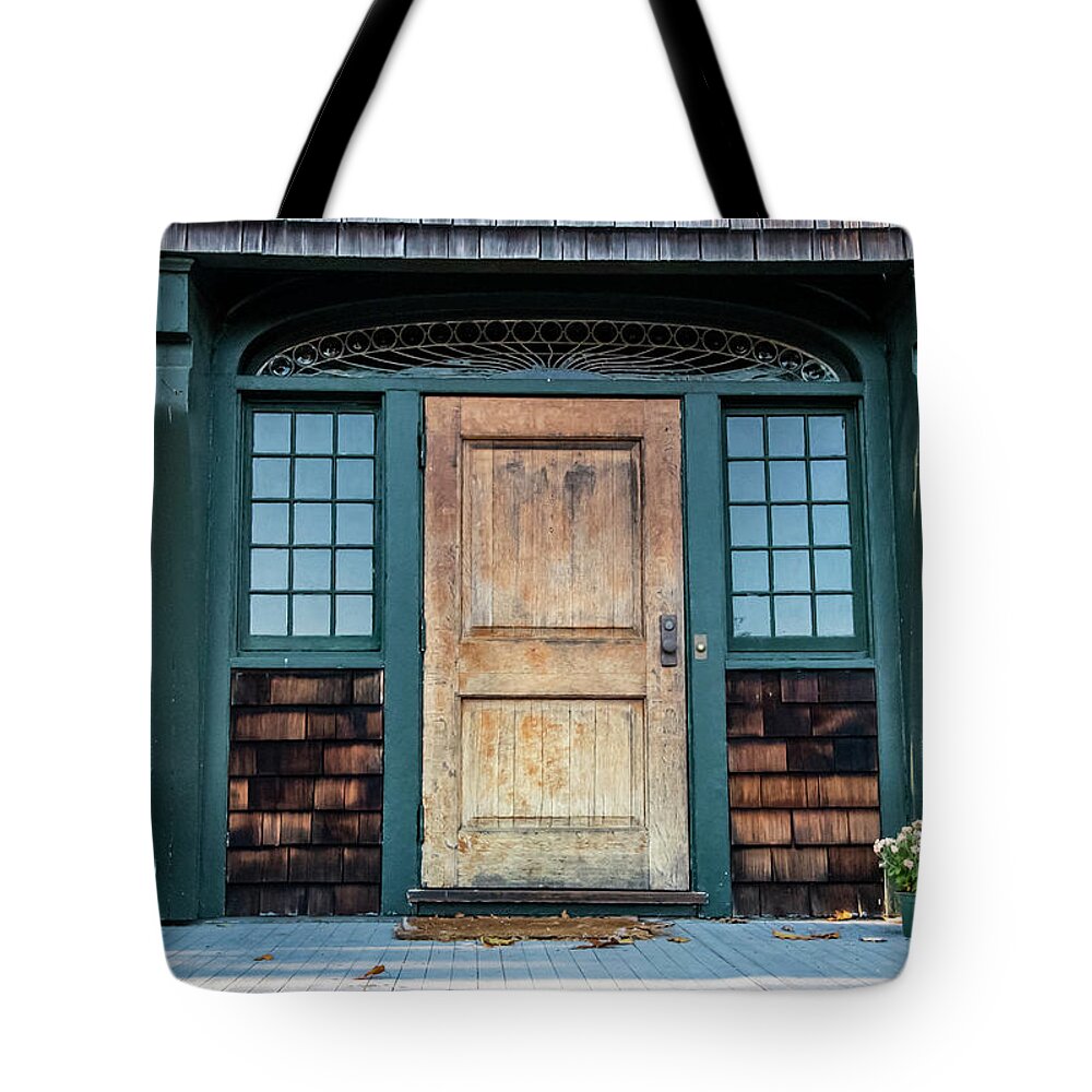Door Tote Bag featuring the photograph Grand Entrance by Cathy Kovarik