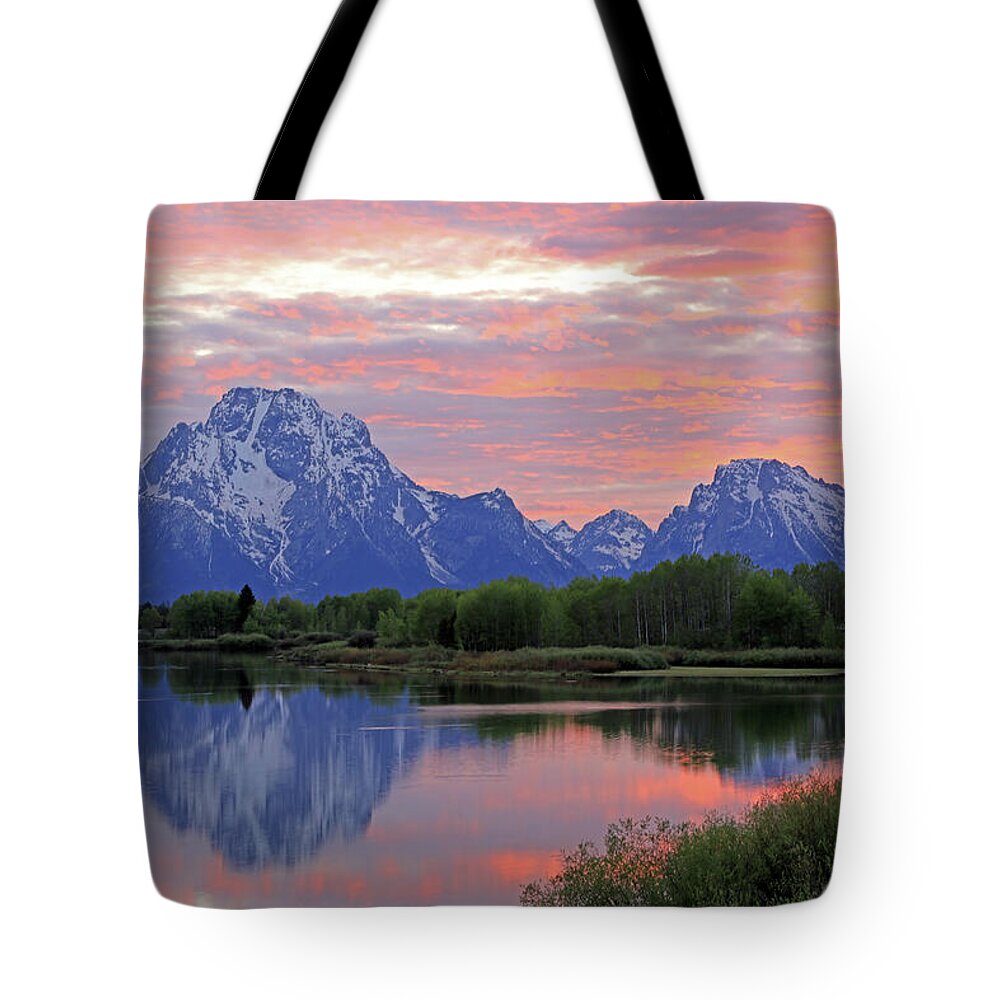 Oxbow Bend Tote Bag featuring the photograph Grand Teton National Park - Oxbow Bend Snake River by Richard Krebs