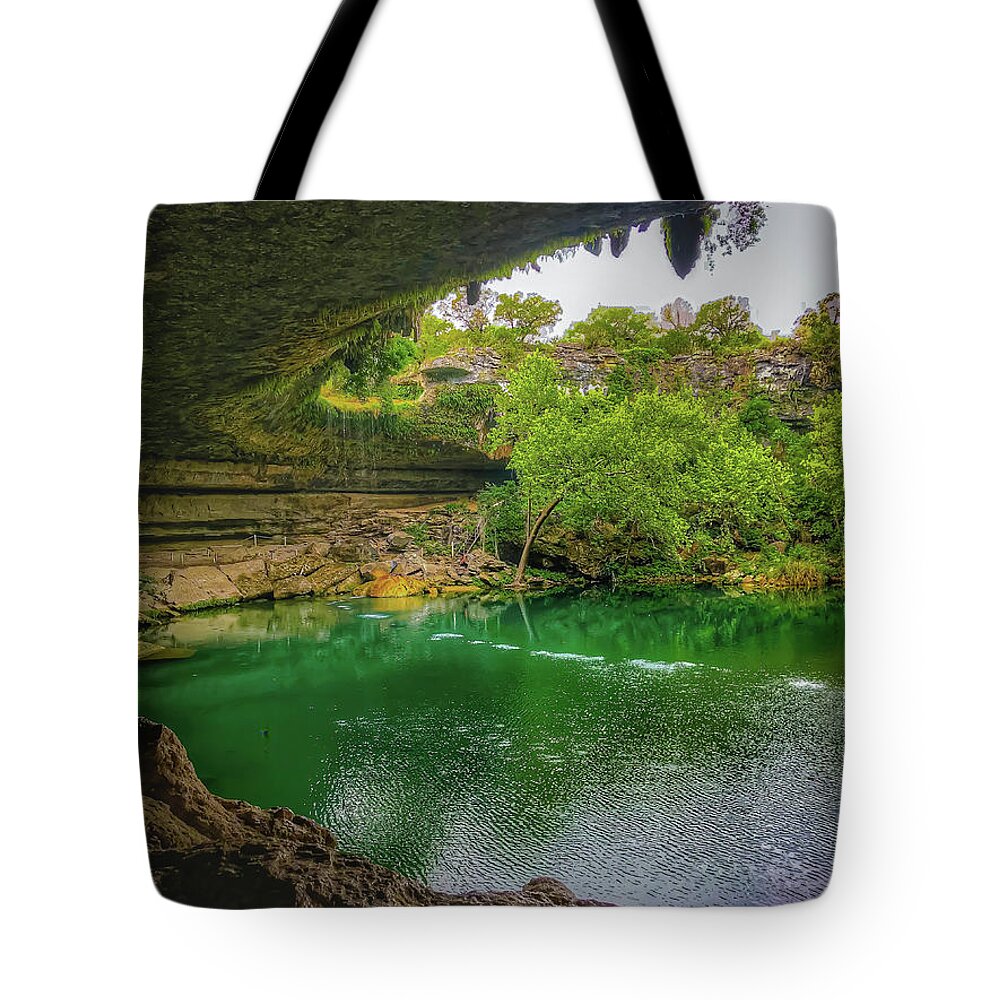 Hamiltonpool Tote Bag featuring the photograph Hamilton Pool Cave by Pam Rendall