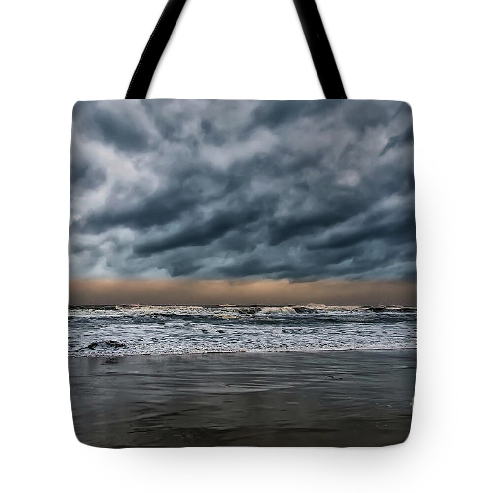 Ocean Tote Bag featuring the photograph Here Comes The Hurricane by Lois Bryan