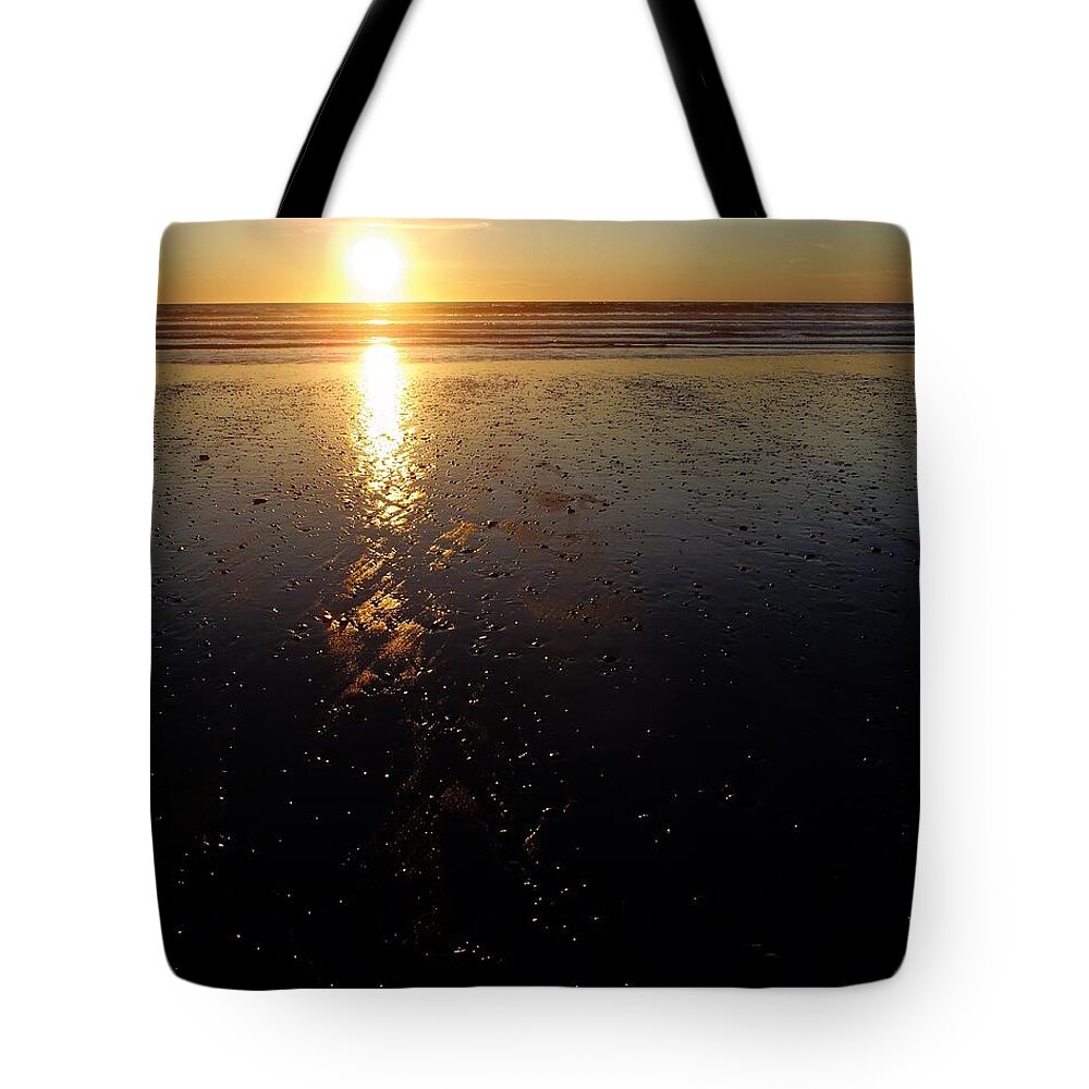 Sand Tote Bag featuring the photograph Horizon Glow by Kimberly Furey