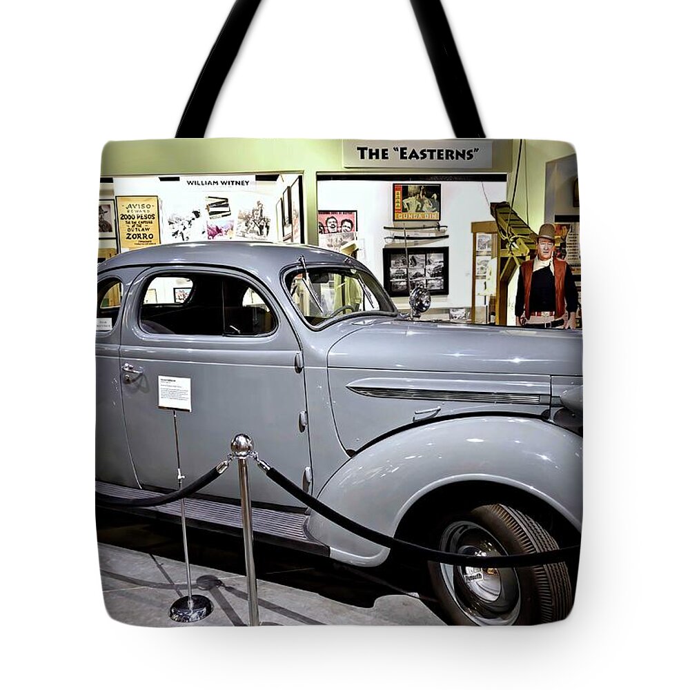  Humphrey Bogart Tote Bag featuring the photograph Humphrey Bogart High Sierra Car by David Lawson