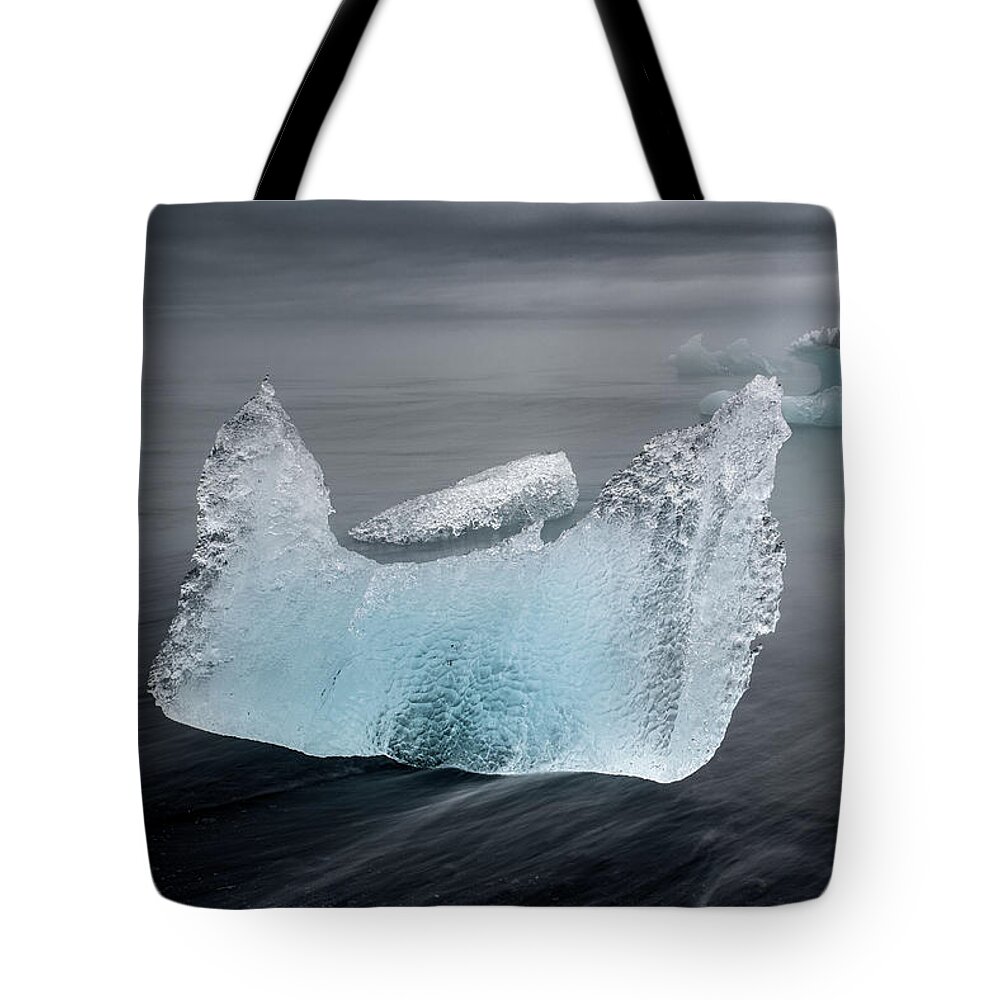 Diamond Beach Tote Bag featuring the photograph Iceland - Diamond beach by Olivier Parent