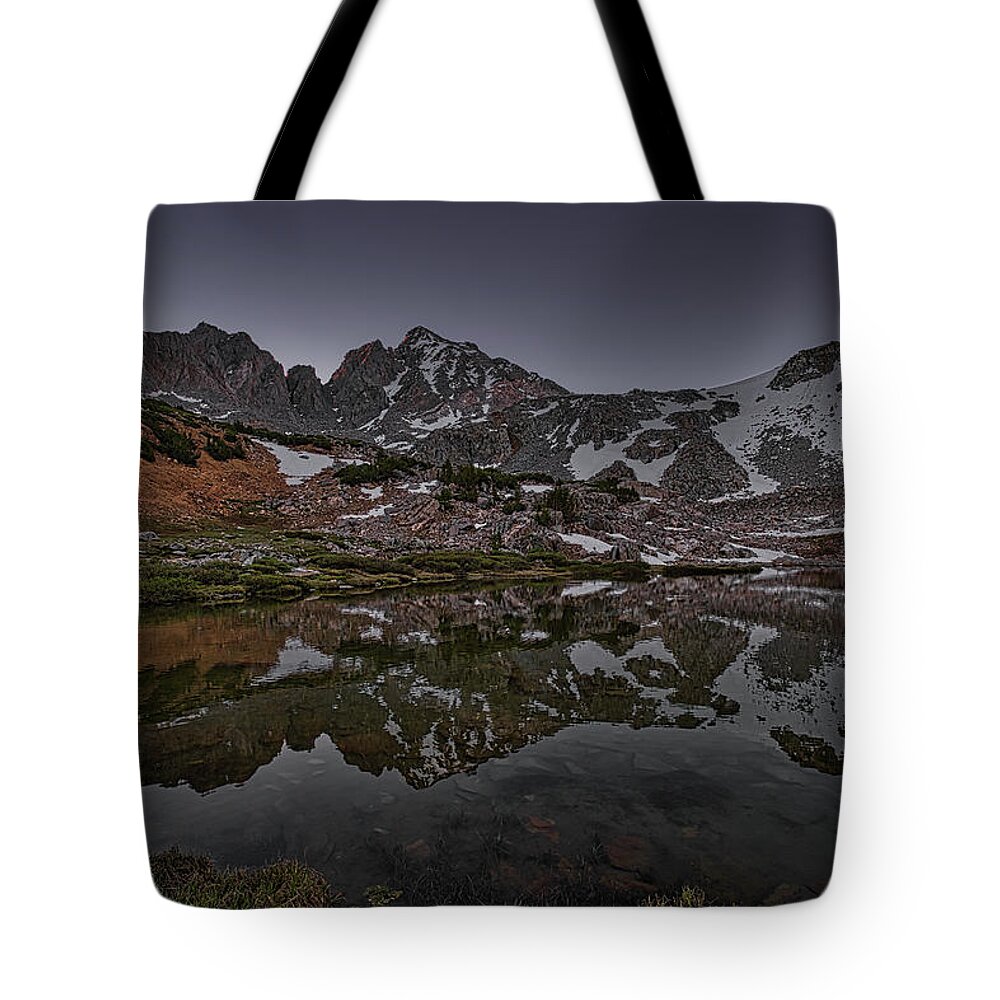 Eastern Sierra Tote Bag featuring the photograph Idyll by Romeo Victor