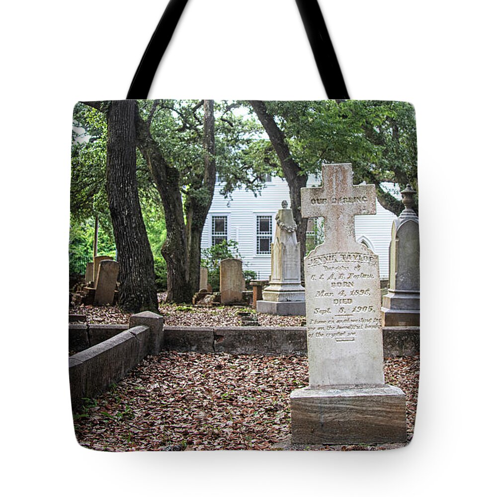 Old Burying Ground Tote Bag featuring the photograph Inside the Old Burying Ground - Beaufort North Carolina by Bob Decker
