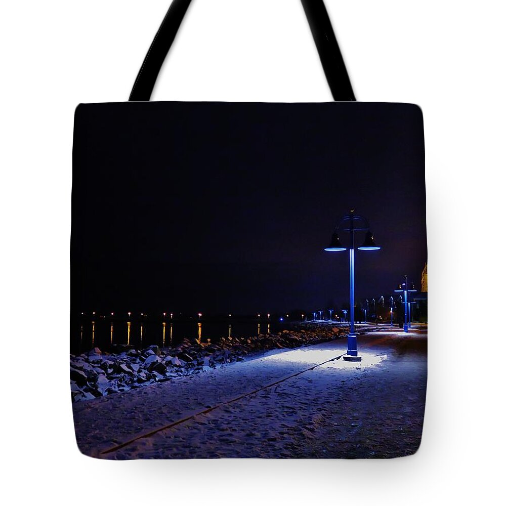  Tote Bag featuring the photograph Lakewalk at night by Michelle Hauge