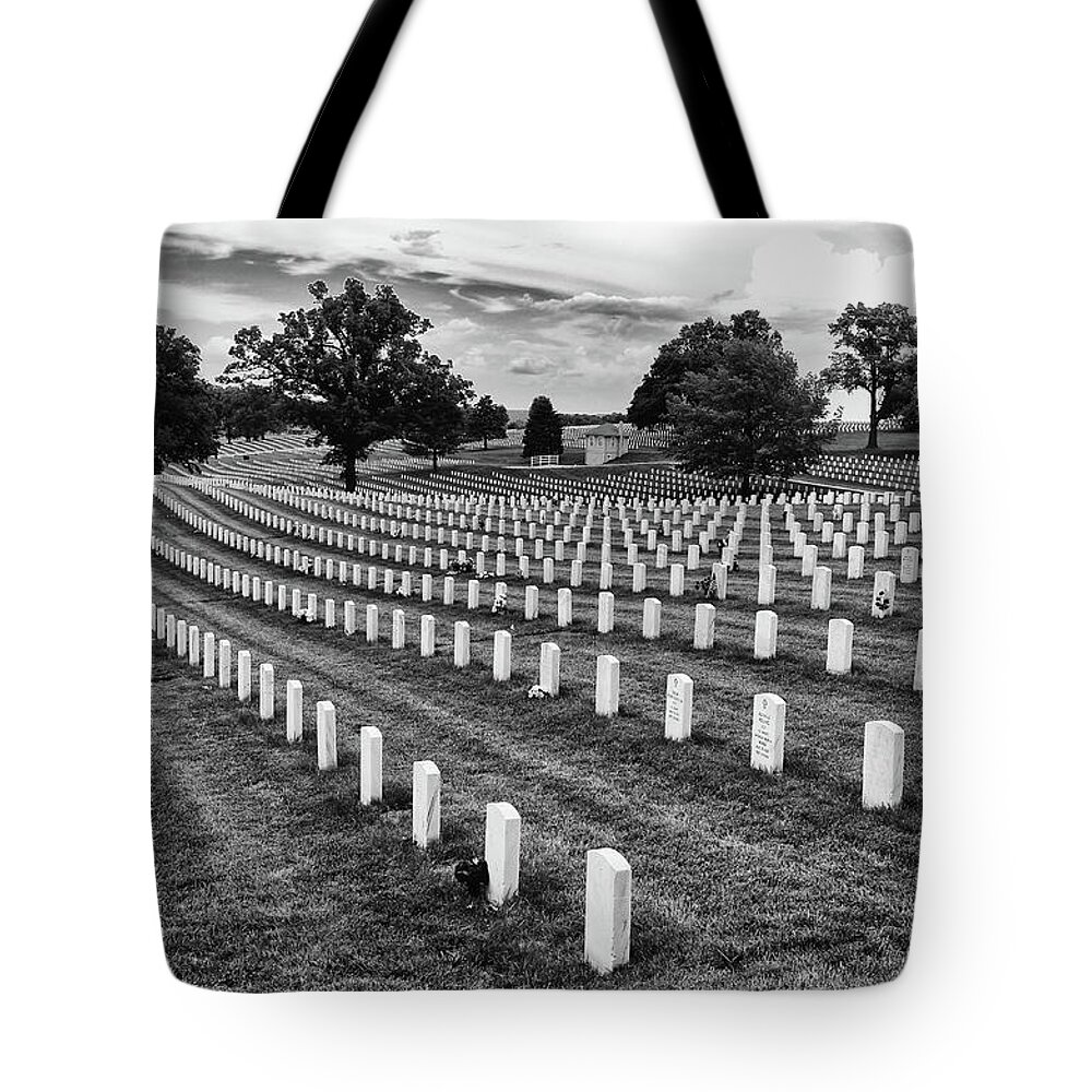 Leavenworth Tote Bag featuring the photograph Leavenworth National Cemetery by Jim Mathis