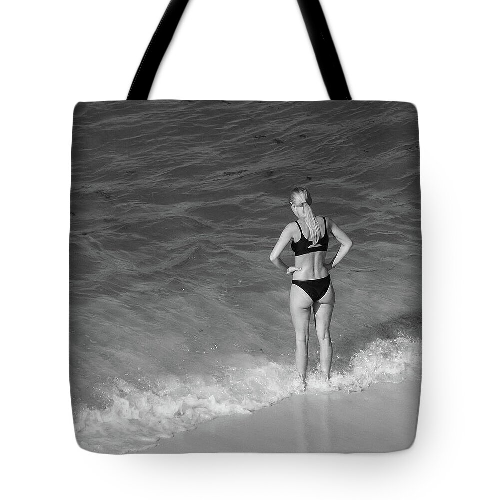 Ocean Tote Bag featuring the photograph Looking down by Jamie Tyler