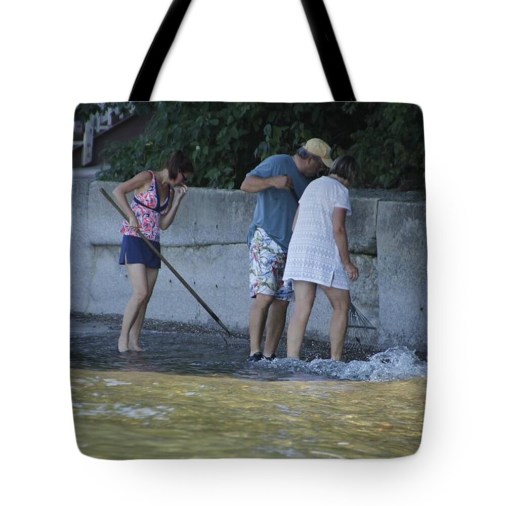 Ashtabula Tote Bag featuring the photograph Looking for Beach Glass by Valerie Collins