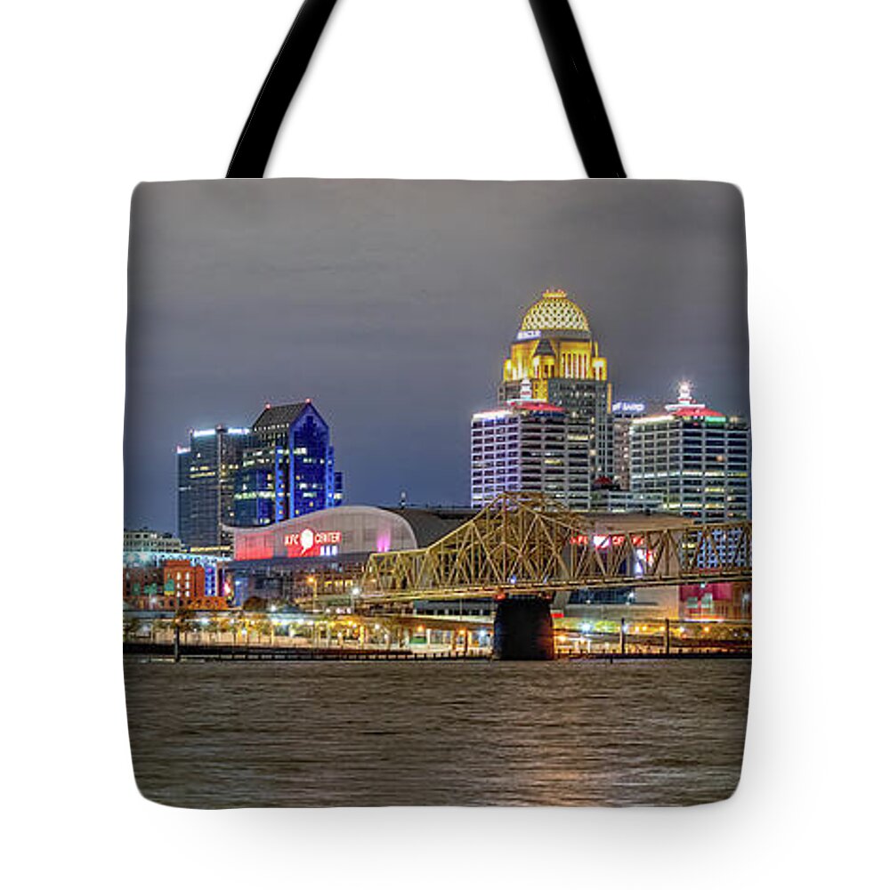 Louisville Skyline Tote Bag featuring the photograph Louisville by Rod Best