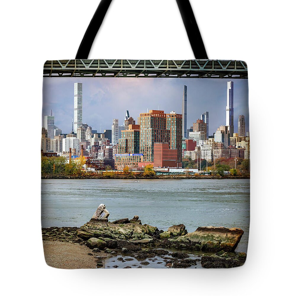Astoria Park Tote Bag featuring the photograph Low Tide on the East River by Cate Franklyn