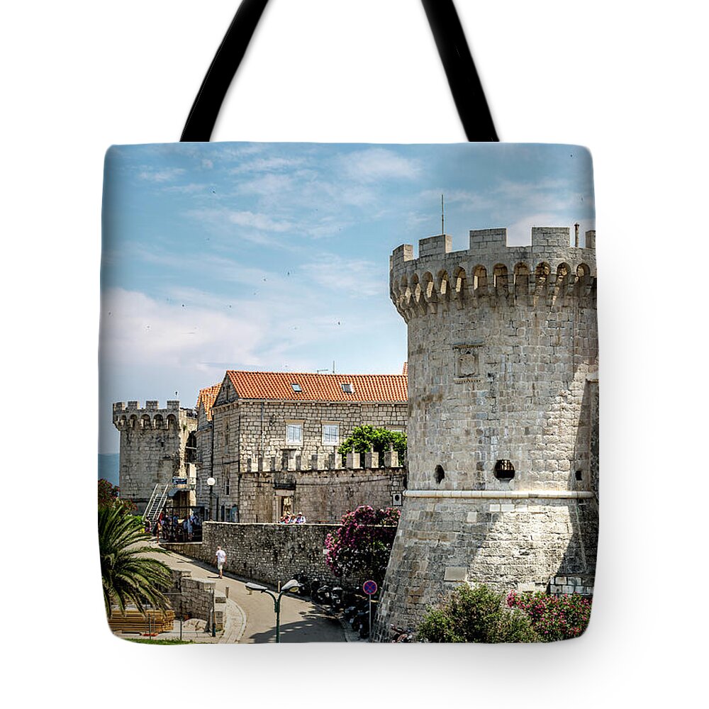 Korcula Tote Bag featuring the photograph Medieval Korcula by W Chris Fooshee